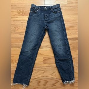 Barely Worn Women’s Gap Straight Leg Jeans